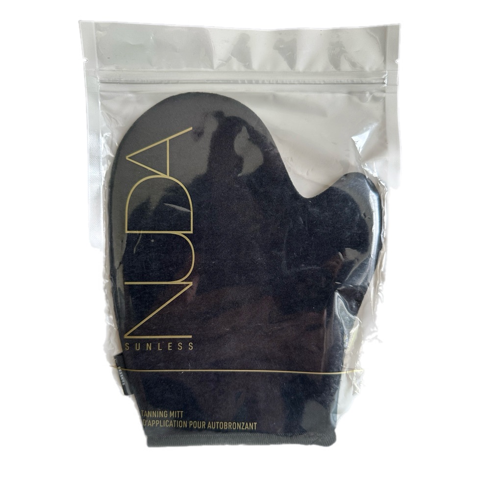 Nuda Sunless Velvet Tanning Mitt